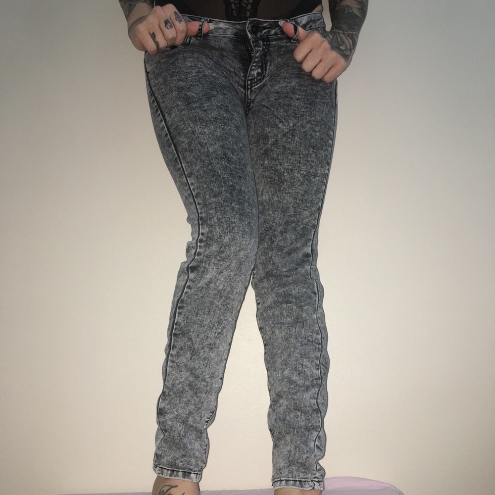 Acid wash pants